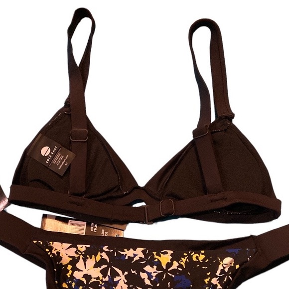 NWT Solè East Women’s Bikini Floral Black Yellow White Blue Small Top Med Bottom - Picture 4 of 5